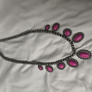 Elegant Pink and Silver Necklace